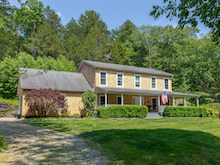 18 Tunnel Road, Roxbury